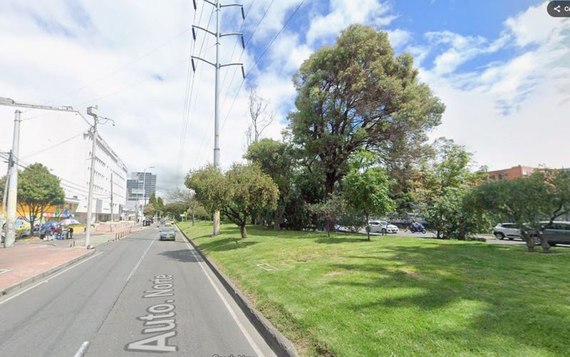 Casa de 6 alcobas en venta en Pasadena, Bogotá, 1200 m² · foto 2 de 2