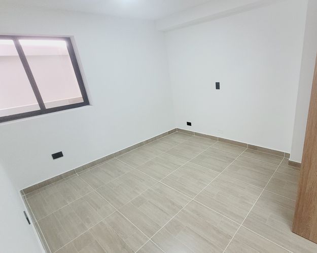 Casa de 4 alcobas en venta en Belén, Medellín, 158 m² · foto 2 de 17