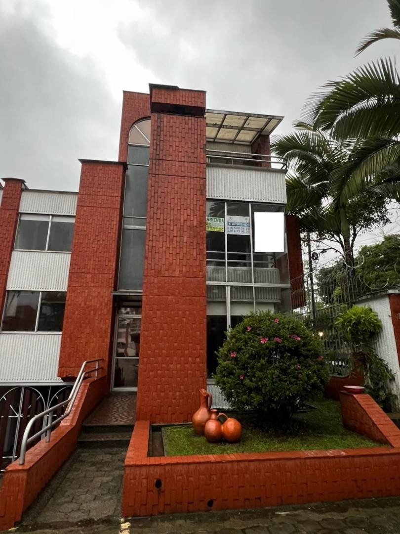 Casa en Arriendo en Los alamos, Pereira