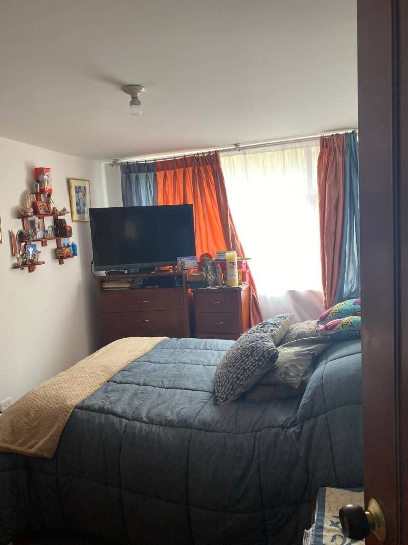 Casa en venta en Lech Walesa, Bogotá · foto 2 de 10