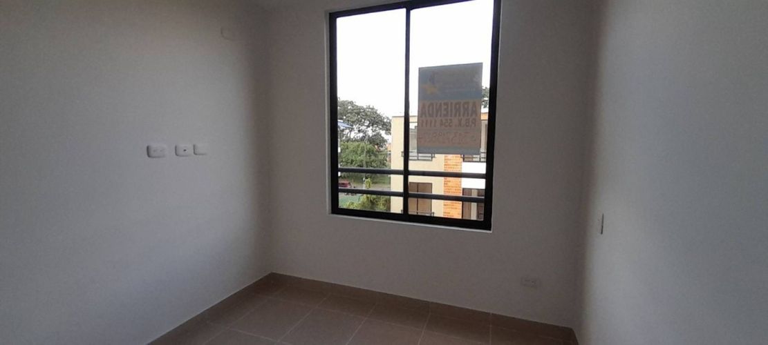 Casa de 3 alcobas en venta en Riveras Del Rosario, Jamundí, 72 m² · foto 6 de 24