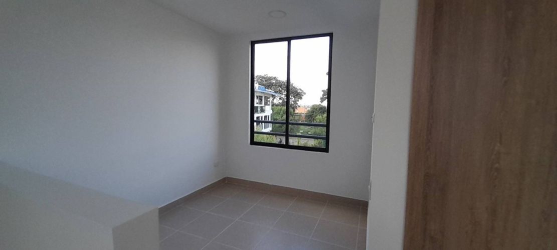 Casa de 3 alcobas en venta en Riveras Del Rosario, Jamundí, 72 m² · foto 7 de 24