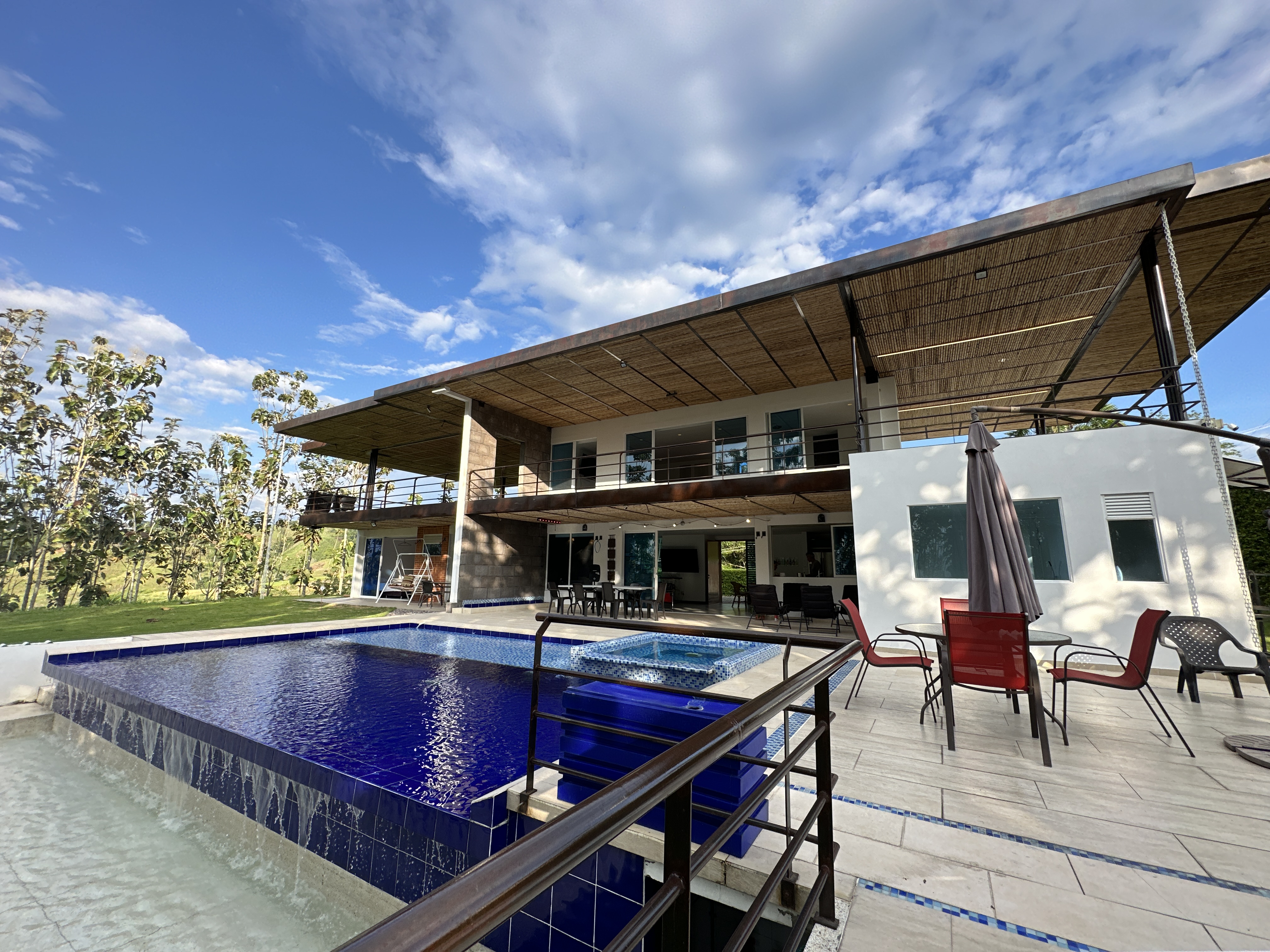 Casa en venta en Cerritos, Pereira · foto 2 de 14