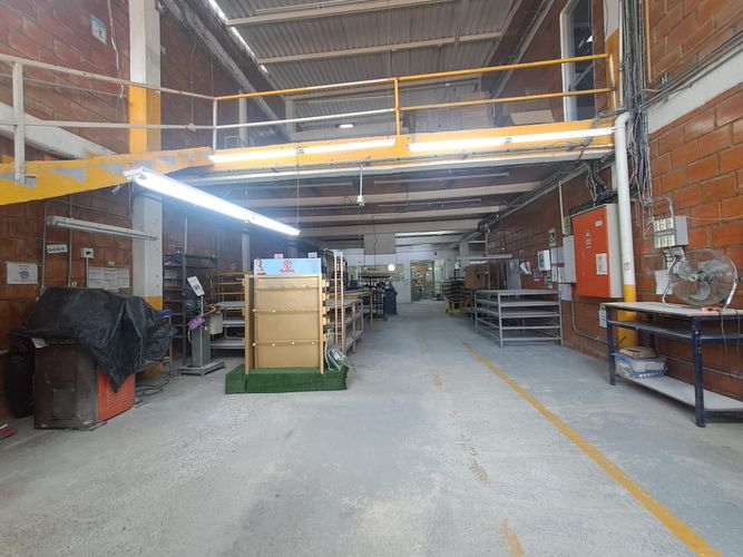 Bodega en arriendo en La Badea, Dosquebradas, 470 m² · foto 5 de 10