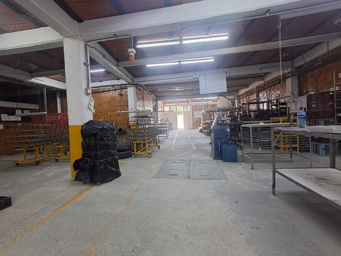 Bodega en arriendo en La Badea, Dosquebradas, 470 m² · foto 6 de 10