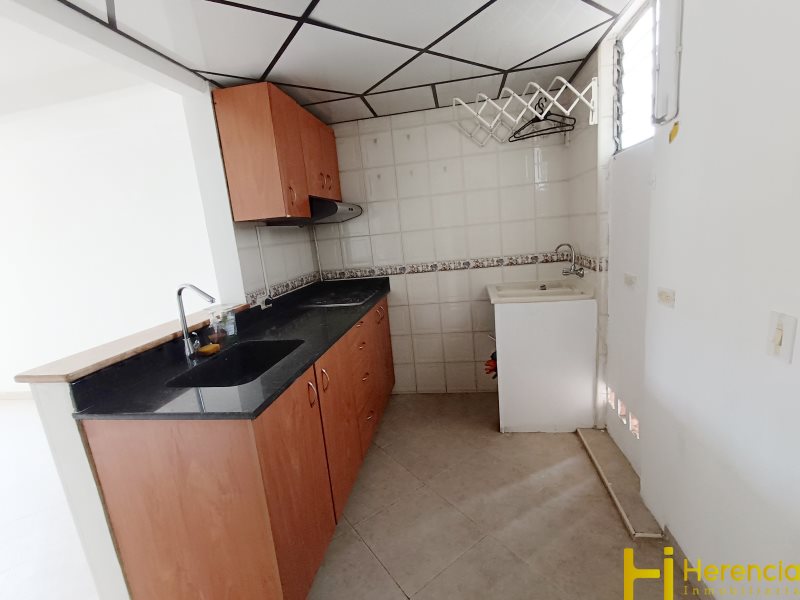 Apartamento en venta en Prado, Medellín 2