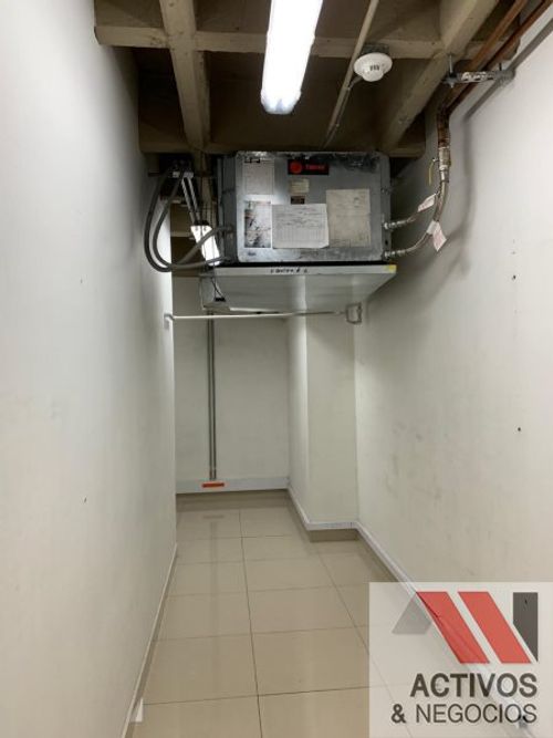 Local en venta en Colombia, Medellín, 643 m² · foto 15 de 24
