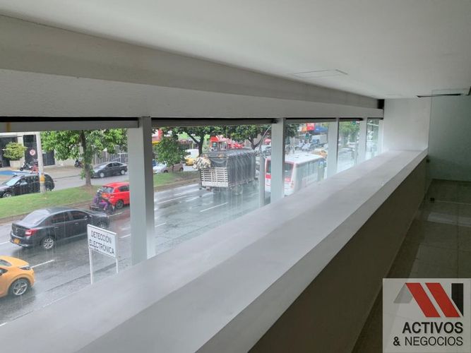 Local en venta en Colombia, Medellín, 643 m² · foto 17 de 24