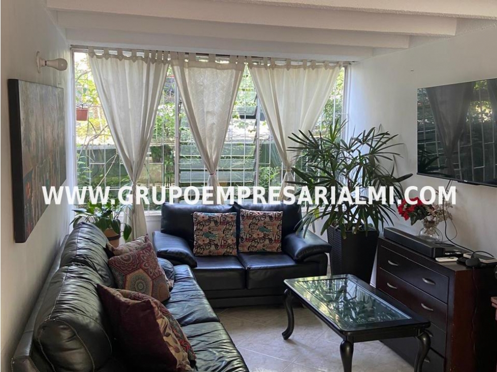 Apartment for sale in Santa Mónica, Medellín
