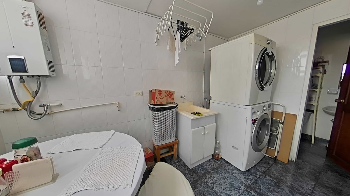 Apartamento en venta en Chico Norte, Bogotá · foto 16 de 24