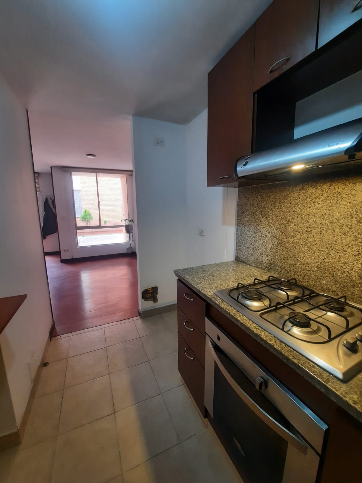 Casa en venta en Verbenal San Antonio, Bogotá · foto 8 de 24