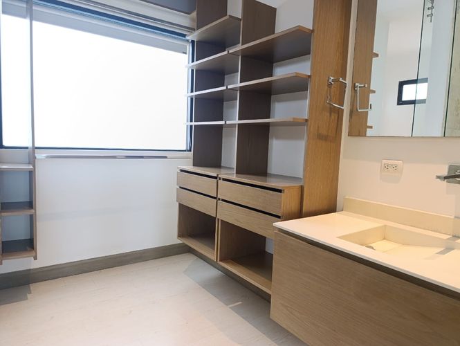 Apartamento de 1 alcoba en arriendo en El Poblado, Medellín, 88 m² · foto 16 de 17