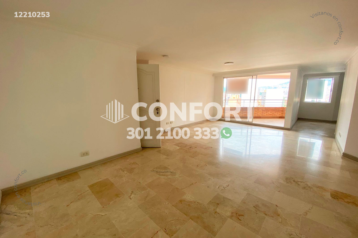 Apartamento en arriendo en Laureles, Medellín · foto 3 de 24