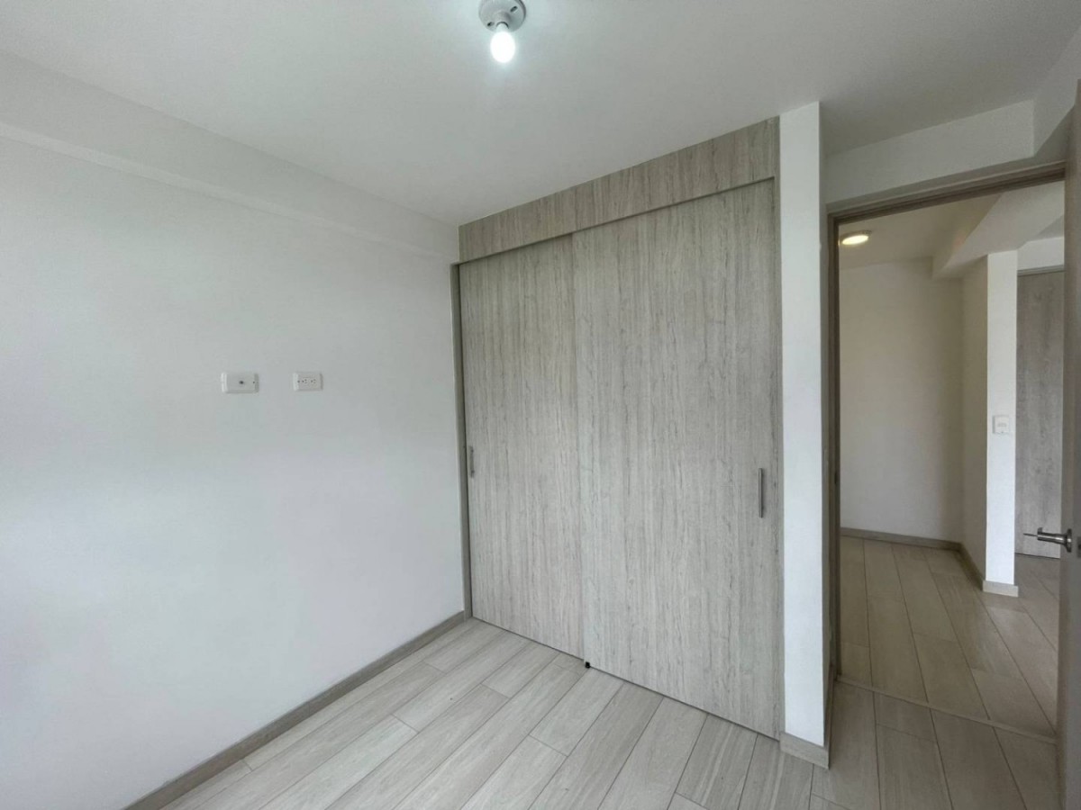 Apartamento en arriendo en San Antonio De Pereira, Rionegro · foto 4 de 13