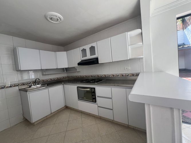 Casa de 3 alcobas en venta en Alcala, Envigado, 90 m² · foto 5 de 18