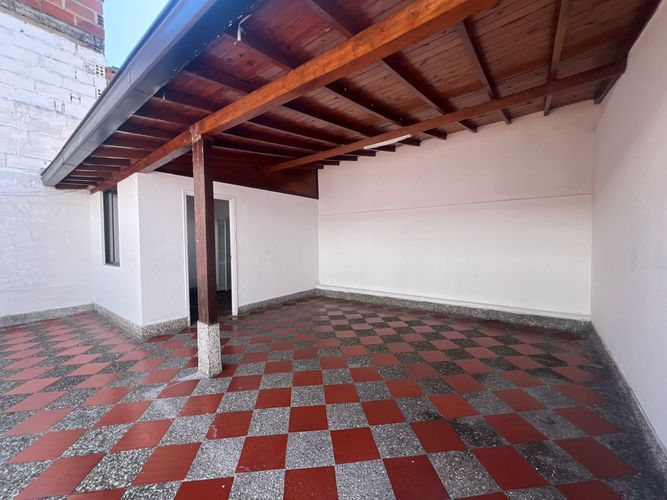 Casa de 3 alcobas en venta en Alcala, Envigado, 90 m² · foto 16 de 18