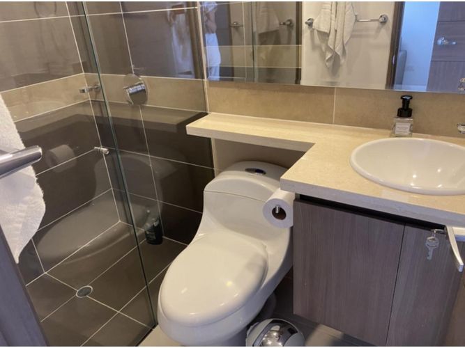 Apartamento de 3 alcobas en venta en Santa Teresita, Cali, 156 m² · foto 2 de 18