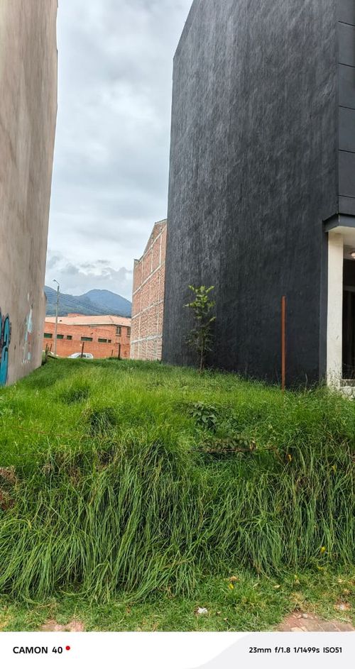 Lote en venta en Algarra Ii, Zipaquirá, 175 m² · foto 3 de 4