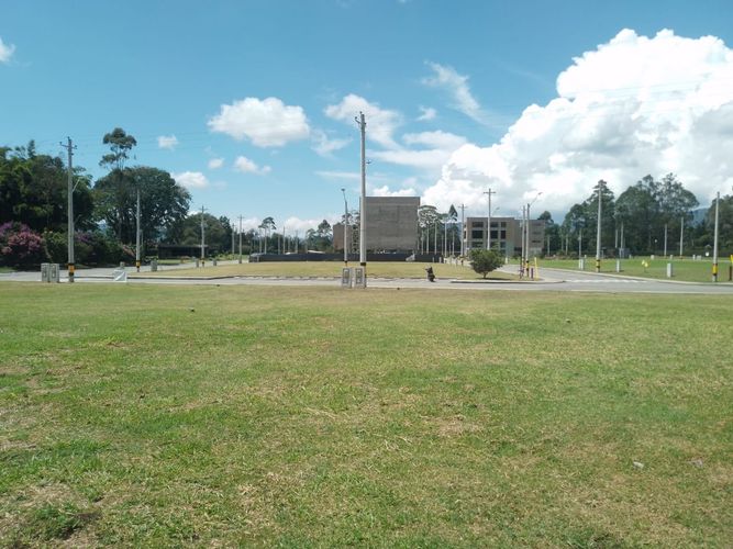 Lote en venta en Llano Grande, Rionegro, 353 m² · foto 3 de 5