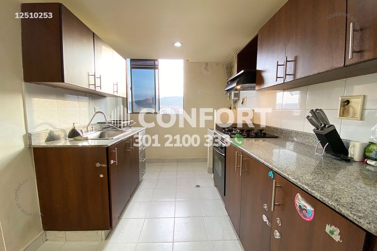 Apartamento de 2 alcobas en arriendo en Conquistadores, Medellín, 90 m² · foto 7 de 24