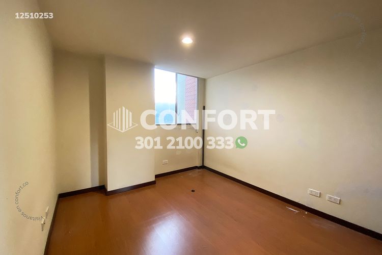 Apartamento de 2 alcobas en arriendo en Conquistadores, Medellín, 90 m² · foto 17 de 24