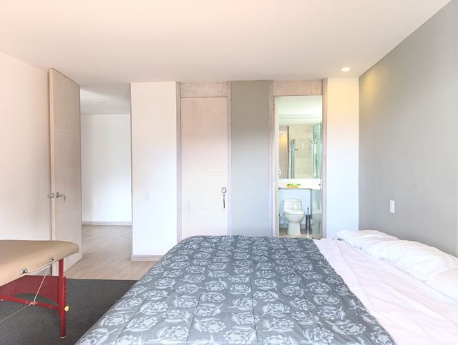 Apartamento de 3 alcobas en arriendo en El Poblado, Medellín, 160 m² · foto 10 de 17