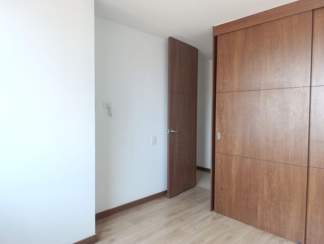 Apartamento de 3 alcobas en arriendo en Castropol, Medellín, 120 m² · foto 11 de 19