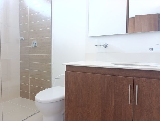 Apartamento de 3 alcobas en arriendo en Castropol, Medellín, 120 m² · foto 7 de 19