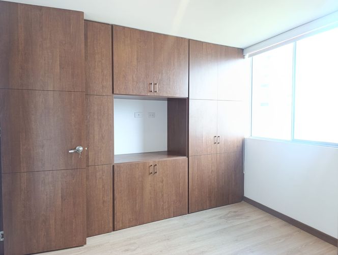 Apartamento de 3 alcobas en arriendo en Castropol, Medellín, 120 m² · foto 14 de 19