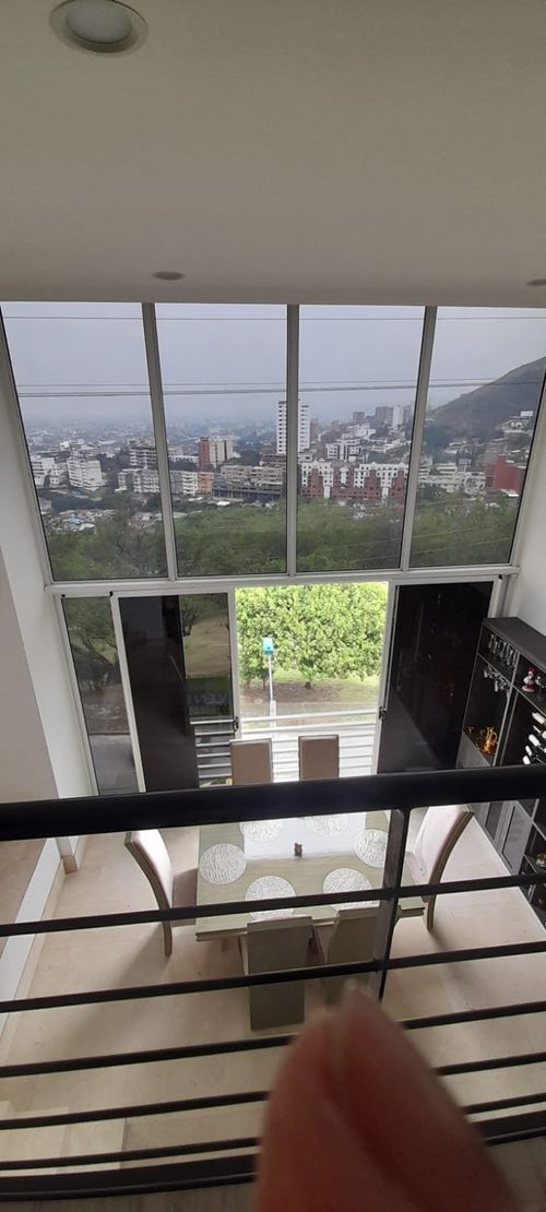 Apartamento de 2 alcobas en venta en Bellavista, Cali, 142 m² · foto 11 de 24