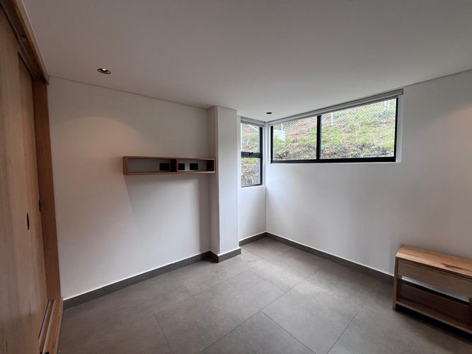 Apartamento de 2 alcobas en arriendo en Loma Del Chocho, Envigado, 70 m² · foto 7 de 13