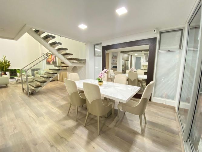 Casa de 4 alcobas en venta en El Castillo, Jamundí, 290 m² · foto 7 de 24