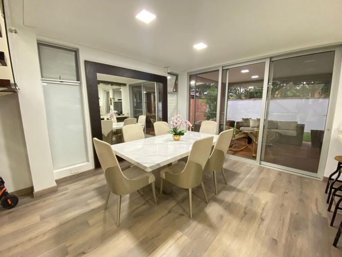 Casa de 4 alcobas en venta en El Castillo, Jamundí, 290 m² · foto 8 de 24