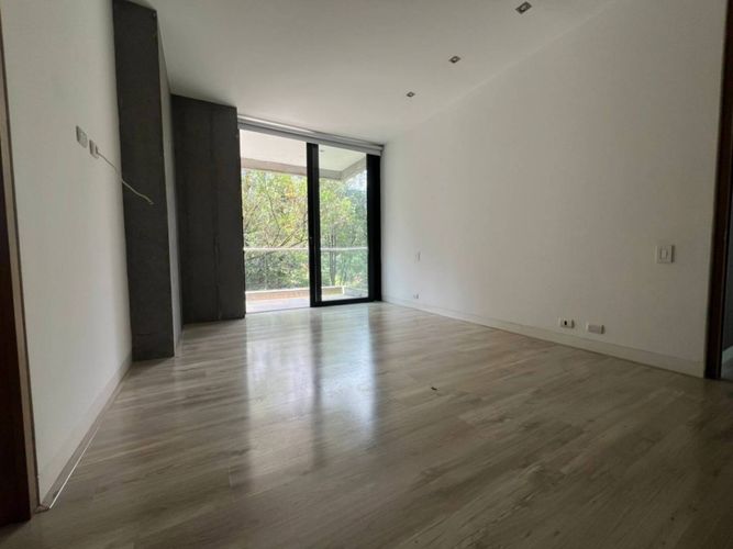Apartamento de 3 alcobas en arriendo en Los Balsos, Medellín, 180 m² · foto 5 de 20