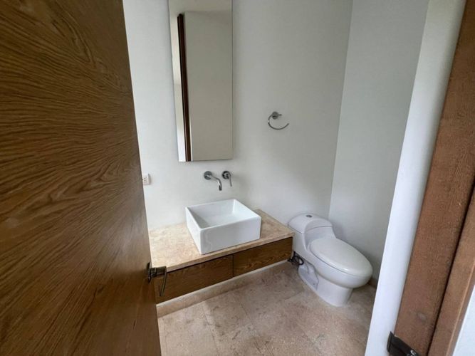 Apartamento de 3 alcobas en arriendo en Los Balsos, Medellín, 180 m² · foto 19 de 20
