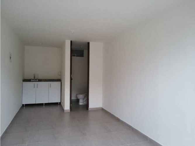 Local en venta en La Castilla, Manizales, 15 m² · foto 3 de 10