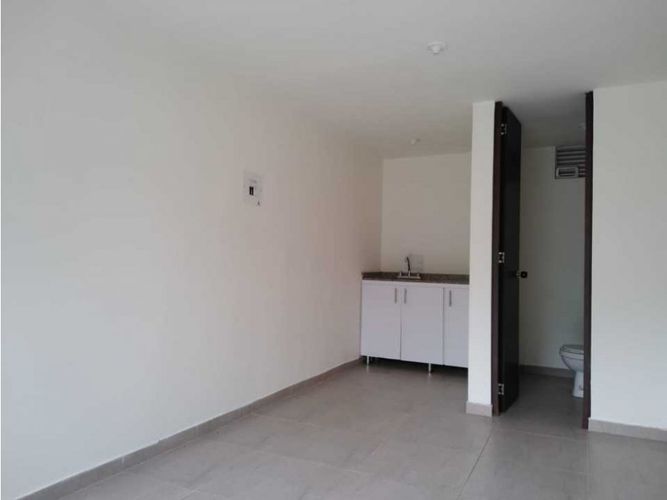 Local en venta en La Castilla, Manizales, 15 m² · foto 5 de 10