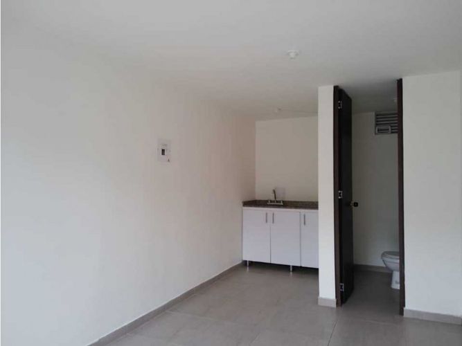 Local en venta en La Castilla, Manizales, 15 m² · foto 8 de 10