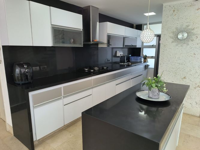 Casa de 3 alcobas en venta en Conjunto Residencial Villa Campestre, Barranquilla, 355 m² · foto 2 de 24