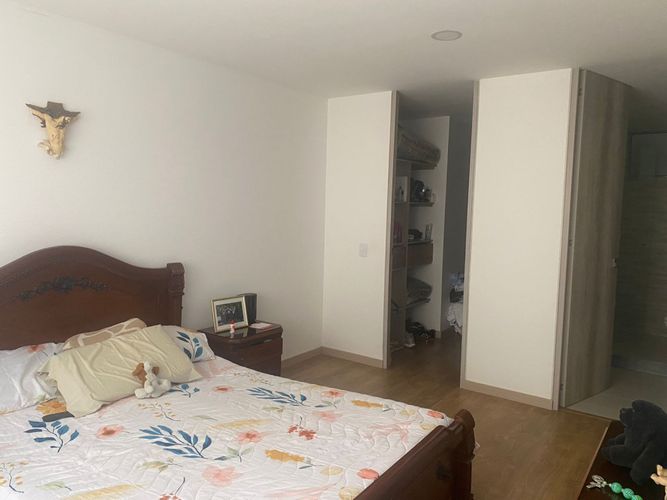 Apartamento en venta en El Poblado, Medellín · foto 11 de 12