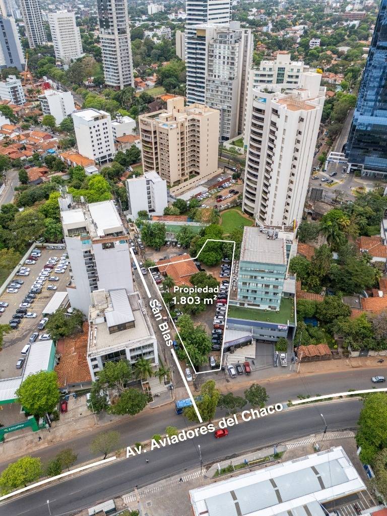 VENDO IMPORTANTE PROPIEDAD SOBRE AVDA. AVIADORES DEL CHACO — foto 3