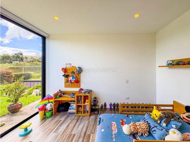 Casa de 4 alcobas en venta en Pantanillo, Rionegro, 280 m² · foto 16 de 22
