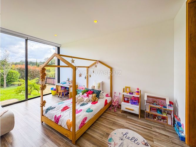 Casa de 4 alcobas en venta en Pantanillo, Rionegro, 280 m² · foto 18 de 22