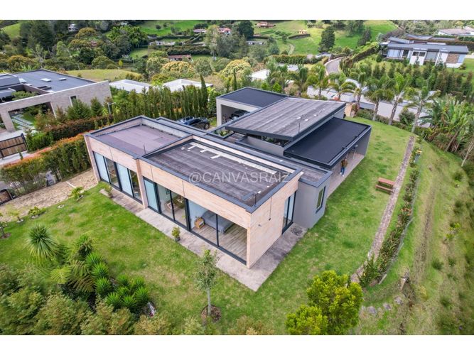 Casa de 4 alcobas en venta en Pantanillo, Rionegro, 280 m² · foto 21 de 22