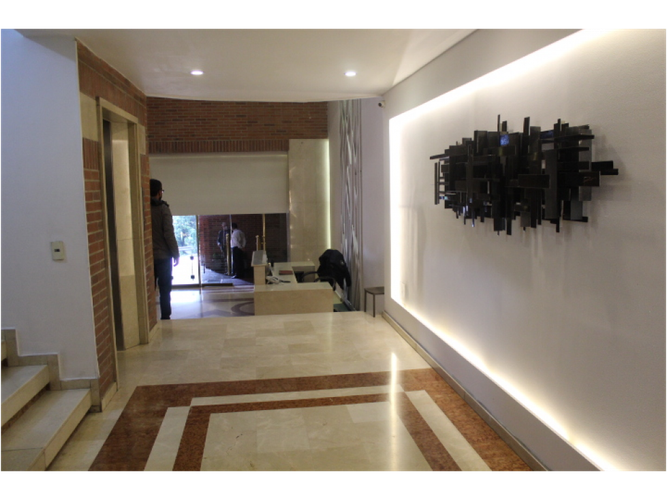 Apartamento de 4 alcobas en venta en Los Rosales, Bogotá, 248 m² · foto 22 de 24