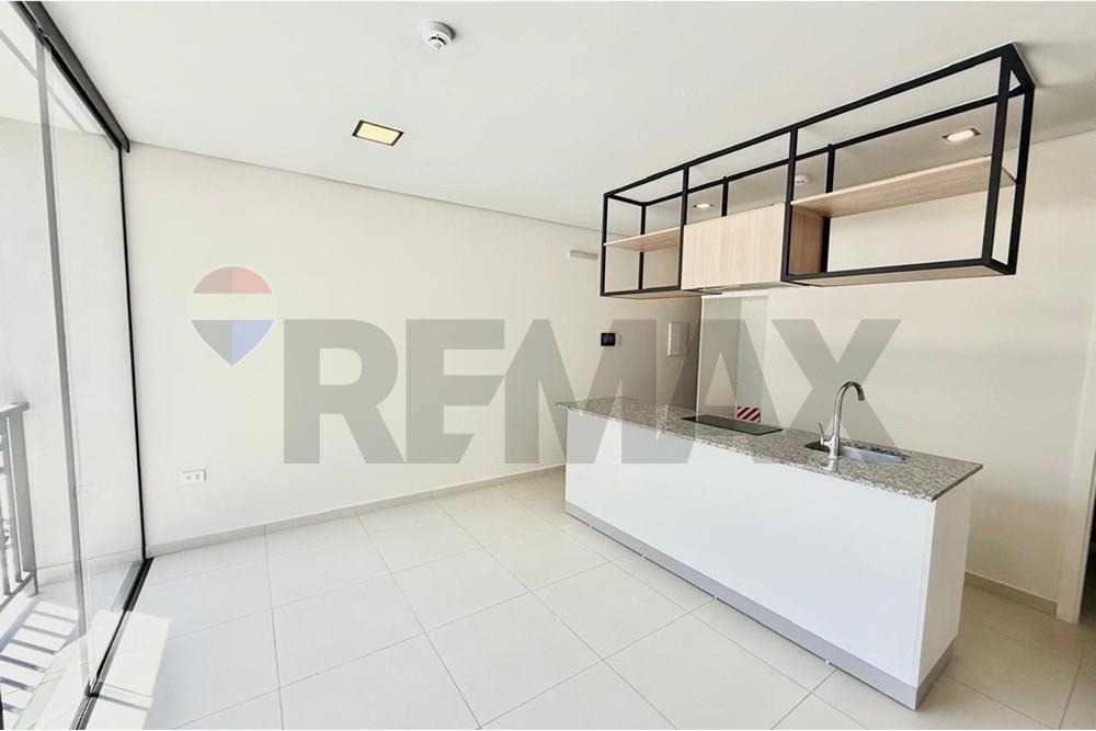 Departamento en alquiler en Luque — foto 2