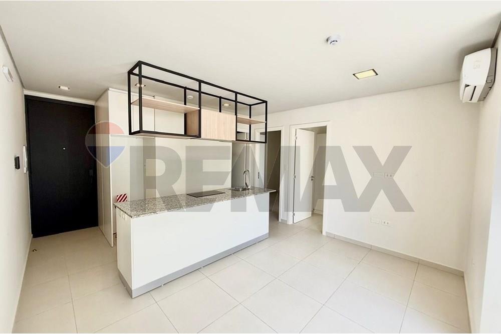 Departamento en alquiler en Luque — foto 3