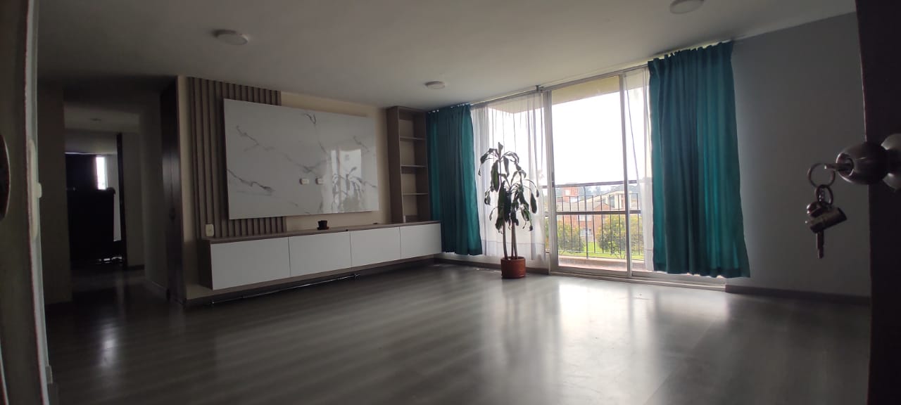 Apartamento en venta en Tibabita, Bogotá · foto 2 de 13