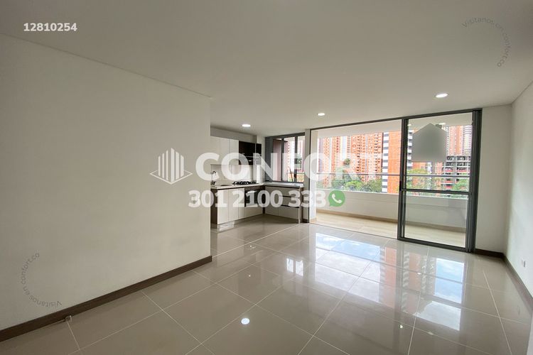 Apartamento de 3 alcobas en arriendo en Vegas De La Doctora, Sabaneta, 79 m² · foto 2 de 19