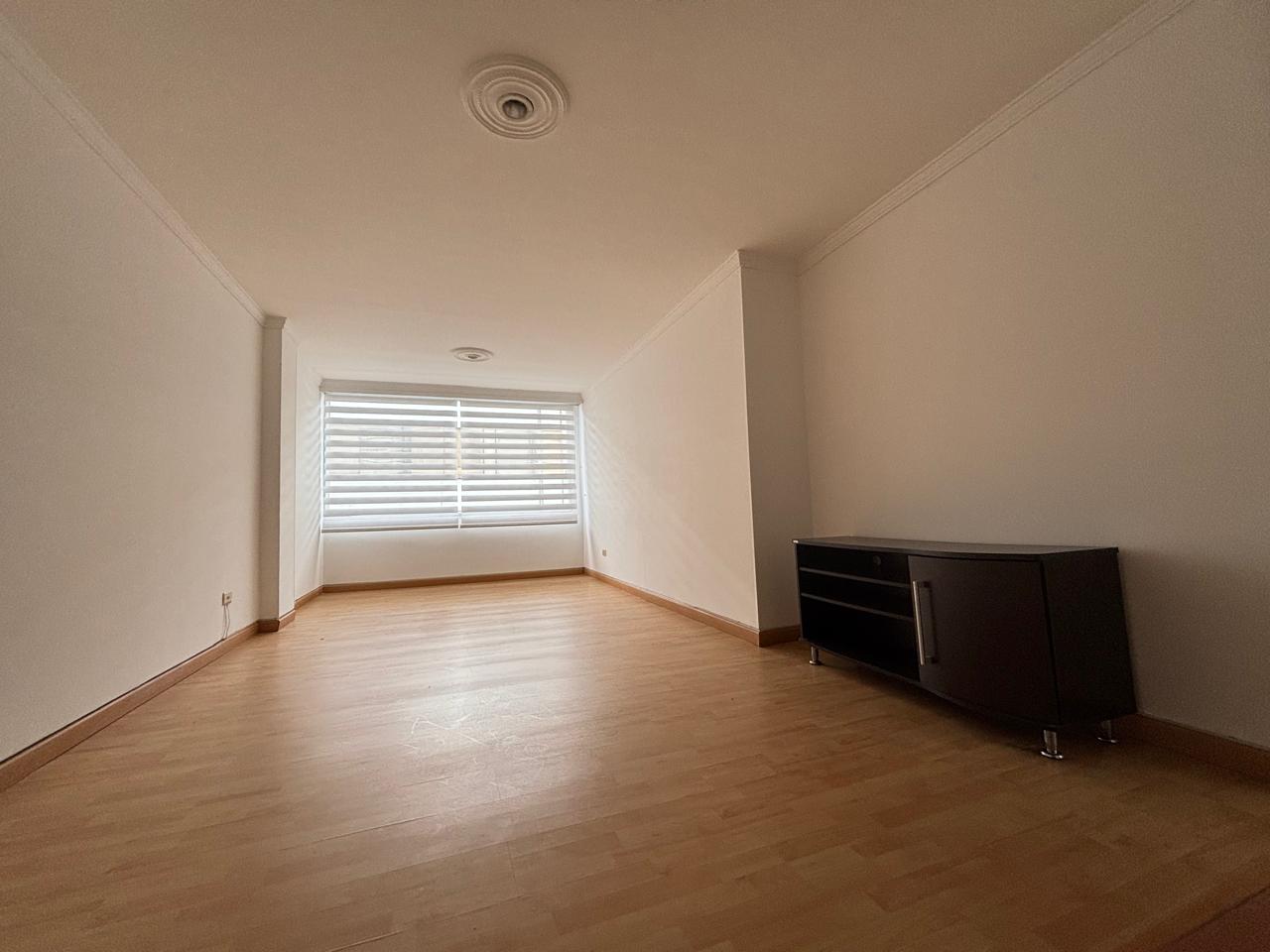 Apartamento en venta en Santa Barbara, Bogotá · foto 2 de 14
